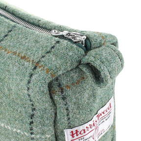 D R Harris Tweed Wash Bag - Town